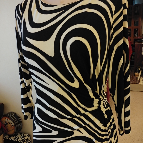 Chicos Dress Black and White Abstract Swirls - Picture 6 of 10